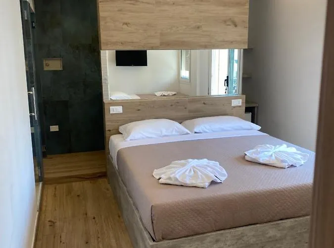 Hotel Neps 3*